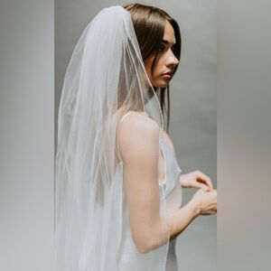 Elegant White Bridal Veil- untamed petals “Dylan Veil”